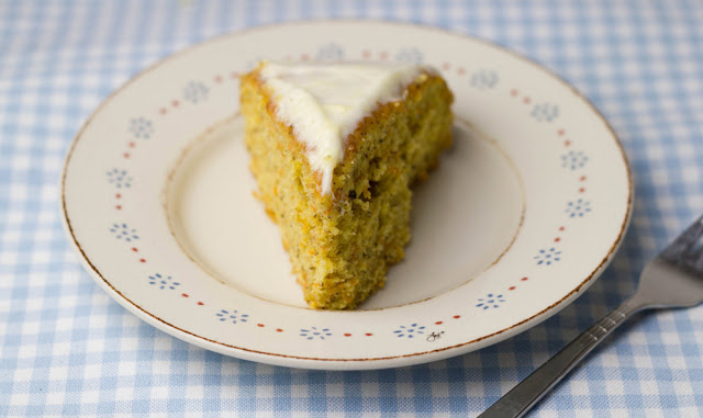 freshly baked carrot cake with cream cheese frosting - not only at Easter 